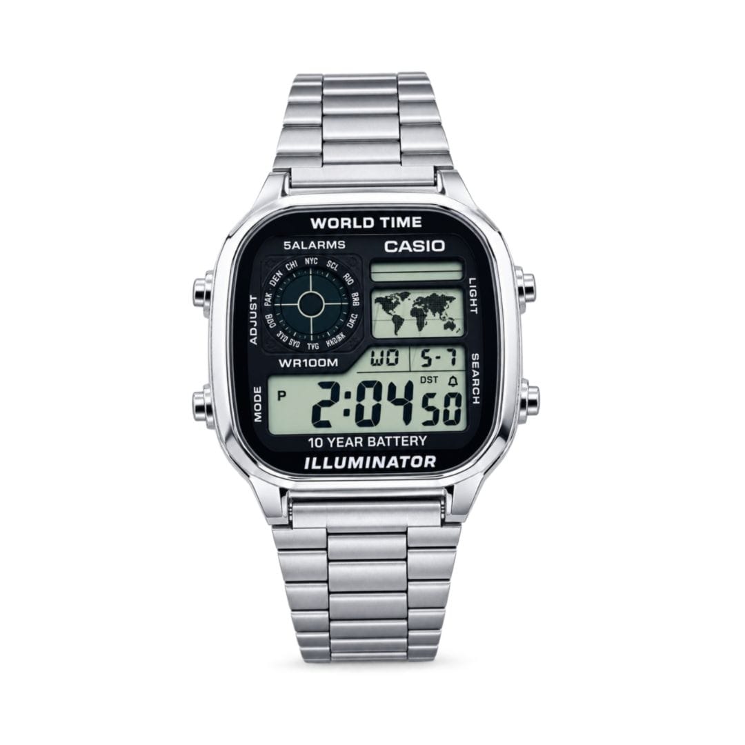 Casio vintage watch with metallic straps
