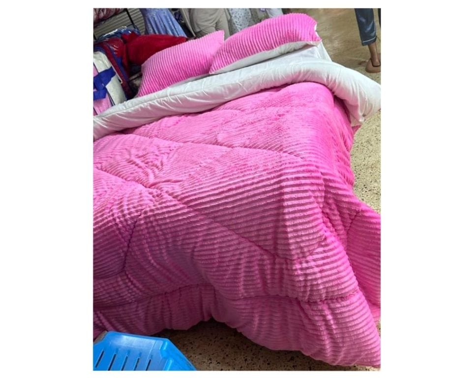6*6 Turkish velvet Duvet with 2 pillow cases + bed sheet