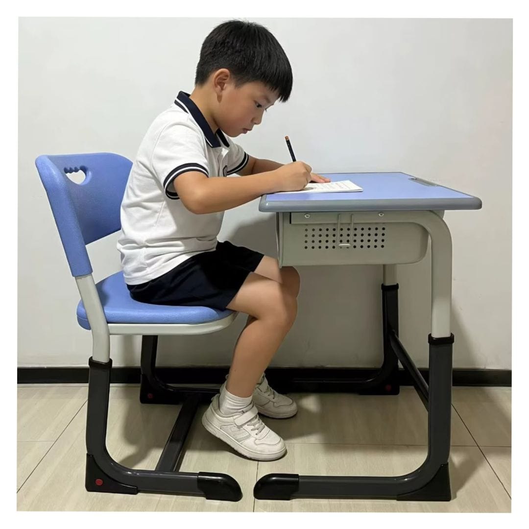 Classic Student Reading / Dining Table and Chair