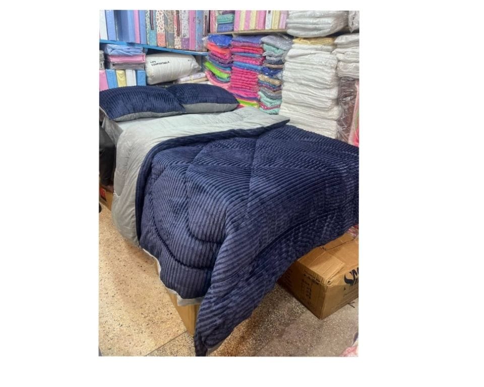 6*6 Turkish velvet Duvet with 2 pillow cases + bed sheet
